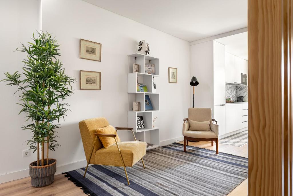ALTIDO Modern 2-BR Flat near Metro and Train Station 67 Rua de Justino Teixeira, 4300-273 Porto