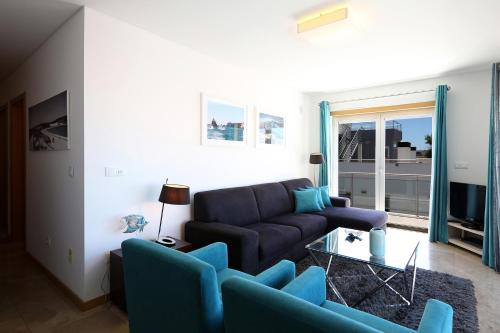 ALTIDO Nazare 3-BR Flat with Terrace and Rooftop Pool