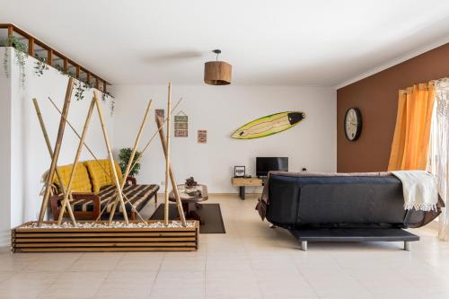 ALTIDO Stunning Ericeira Flat w/2 Shared Pools & Gym