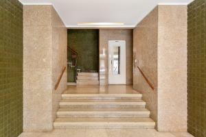 ALTIDO Vintage flat with terrace