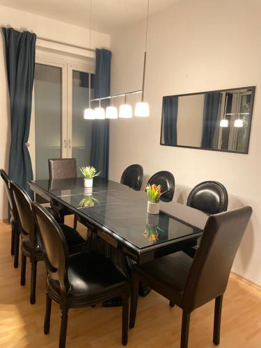 Altstadt Apartment, 15 zur Messe