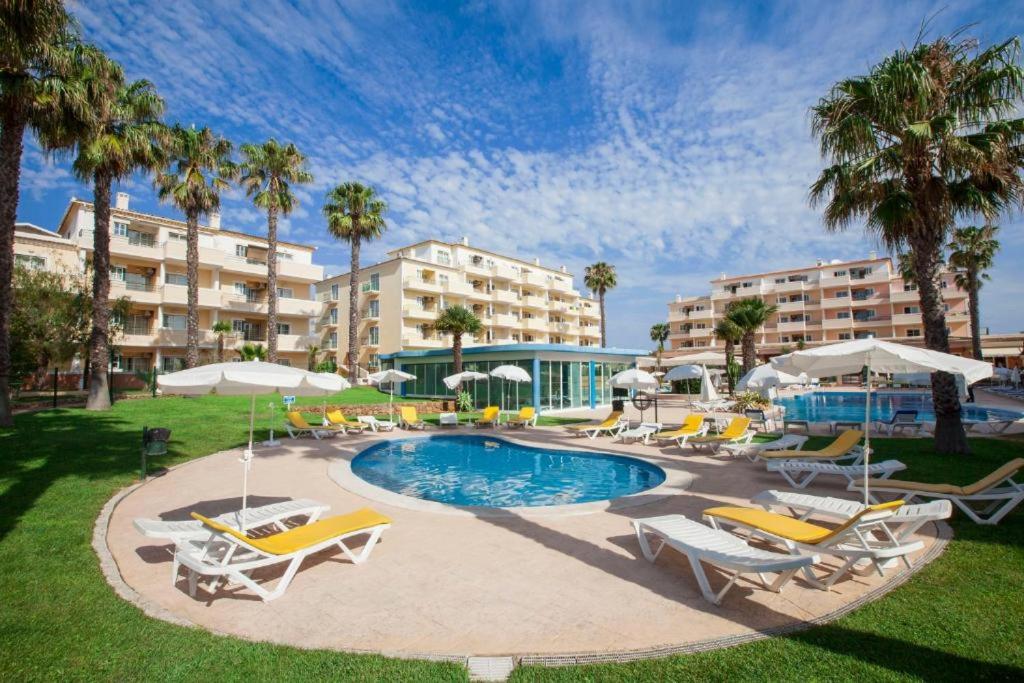 Alvor - Vitors plaza Apartamento Avenida Henry Cotton Bloco B 3ºandar, 8500-308 Portimão