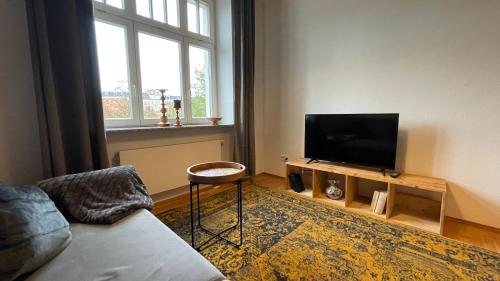 Am Lene-Voigt-Park, Netflix, Lichtdurchflutet