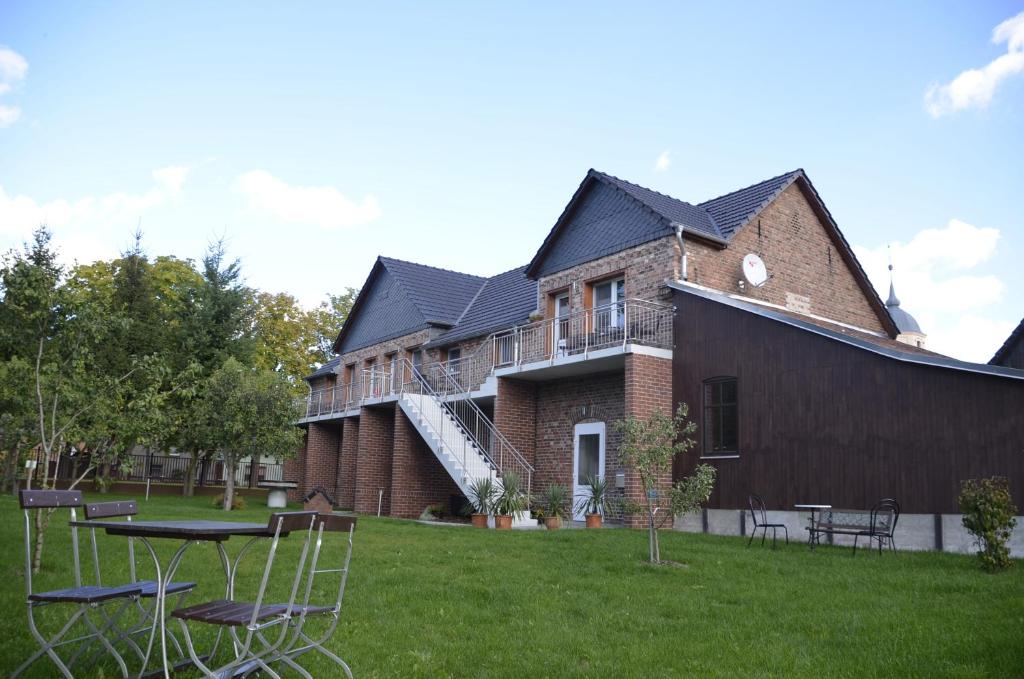 Am Obstbaum - Wohnung Kirsche - 21 Dorfanger, 15938 Sagritz