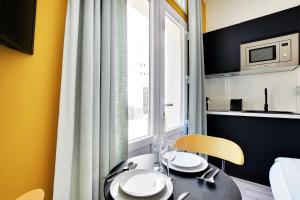 Amazing apartment-2P-Sacré Coeur-Poissonniers-2