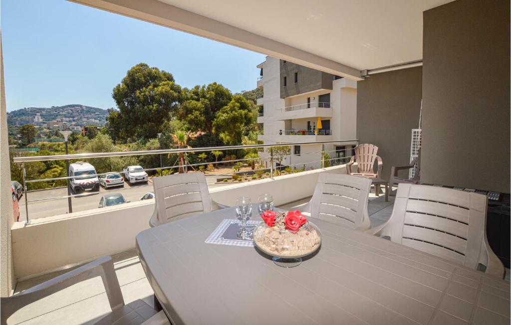 Amazing apartment in Ajaccio with WiFi and 1 Bedrooms , 20090 Ajaccio