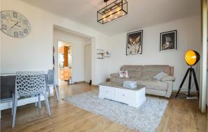 Amazing apartment in Ajaccio with WiFi and 2 Bedrooms