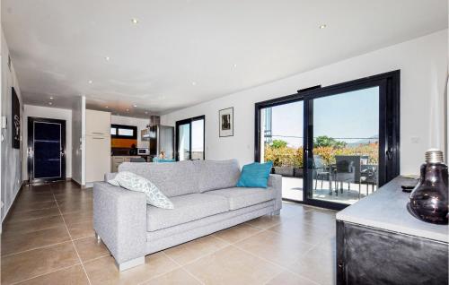 Amazing apartment in Argelès sur mer with WiFi and 2 Bedrooms