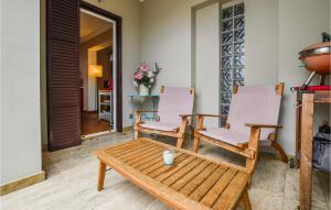 Amazing apartment in Bastia with WiFi