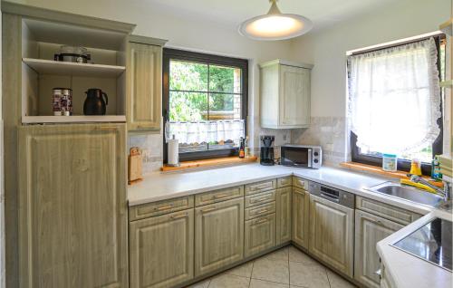Amazing apartment in Berlin-Bohnsdorf with 1 Bedrooms and WiFi