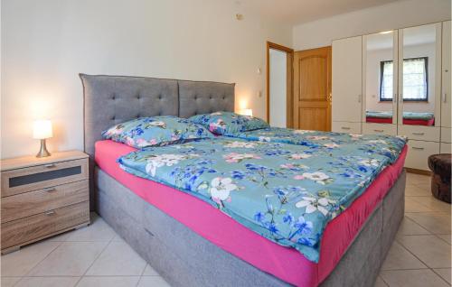 Amazing apartment in Berlin-Bohnsdorf with 1 Bedrooms and WiFi