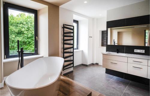 Amazing apartment in Concarneau with 1 Bedrooms, Outdoor swimming pool and Heated swimming pool