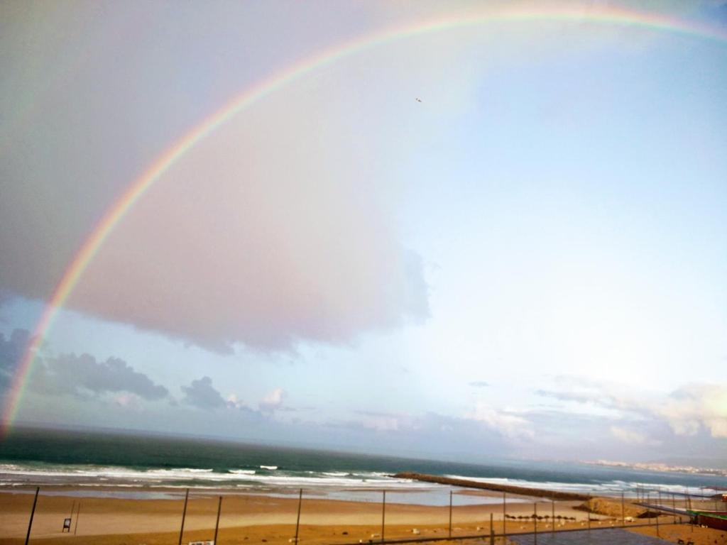 Appartement Amazing Apartment in Costa da Caparica Avenida General Humberto Delgado 45 5º E 2825-279 Costa da Caparica