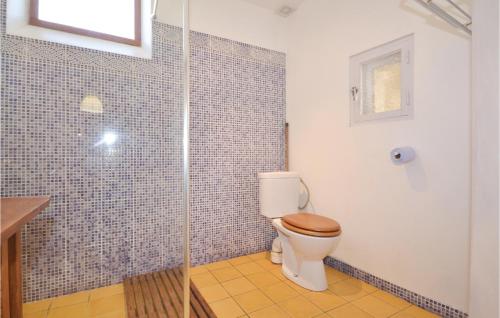 Amazing apartment in Les Salles-du-Gardon with 2 Bedrooms, Outdoor swimming pool and WiFi