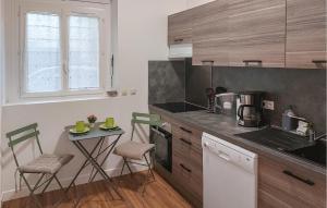 Amazing apartment in Mareil-Marly with WiFi