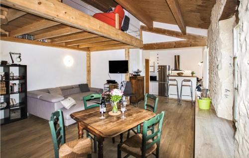 Amazing apartment in Montboucher sur Jabron with WiFi and 2 Bedrooms