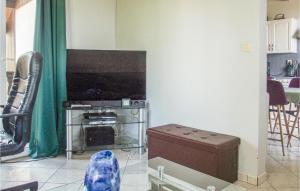 Amazing apartment in Publier with Internet and 1 Bedrooms
