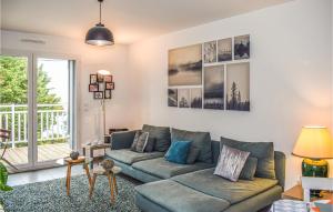 Amazing apartment in Saint Quay Portrieux with 2 Bedrooms and WiFi