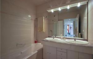 Amazing apartment in Saint Raphael with 2 Bedrooms, WiFi and Outdoor swimming pool
