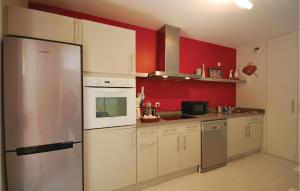 Amazing apartment in Saint Raphael with 2 Bedrooms, WiFi and Outdoor swimming pool