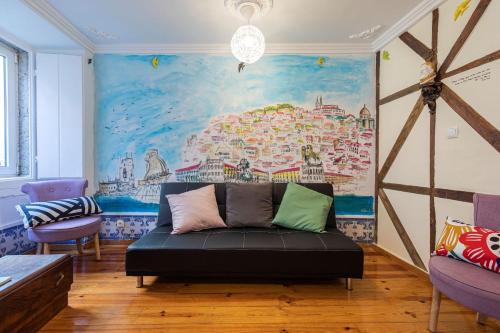Amazing Camões Apartment - Chiado, Lisbon
