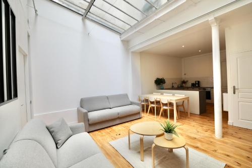 Amazing flat in Paris 11e with AC