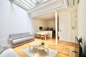 Amazing flat in Paris 11e with AC