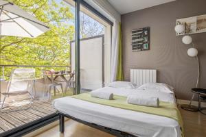 Amazing flat with terrace near the city centre of La Rochelle - Welkeys
