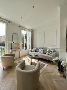 amazing new property in the heart of the old town of antibes