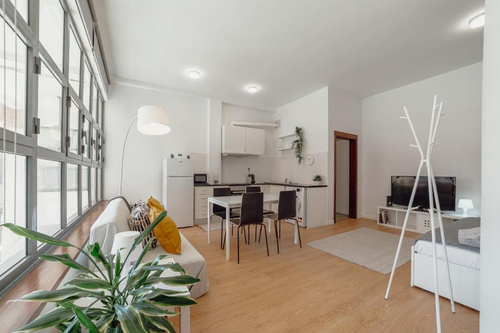 Amazing Studio by Homing Rua de Trás, Sim, 151-I, 4400-328 Porto
