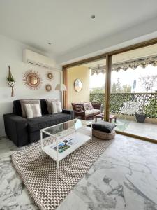 Amazing Studio Cannes Center