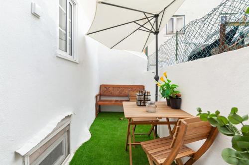 Amazing Studio wTerrace in St George Castle