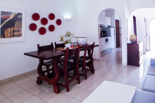 Amazing T.M. Villa in Nossa Senhora da Rocha