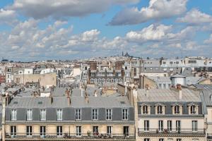 AMAZING VIEW/ARC DE TRIOMPHE/PALAIS DES CONGRES
