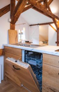 Appartement Ambiente & Comfort im historischen Anwesen 4 Martinstraße Dachgeschoss 85137 Walting Bavière