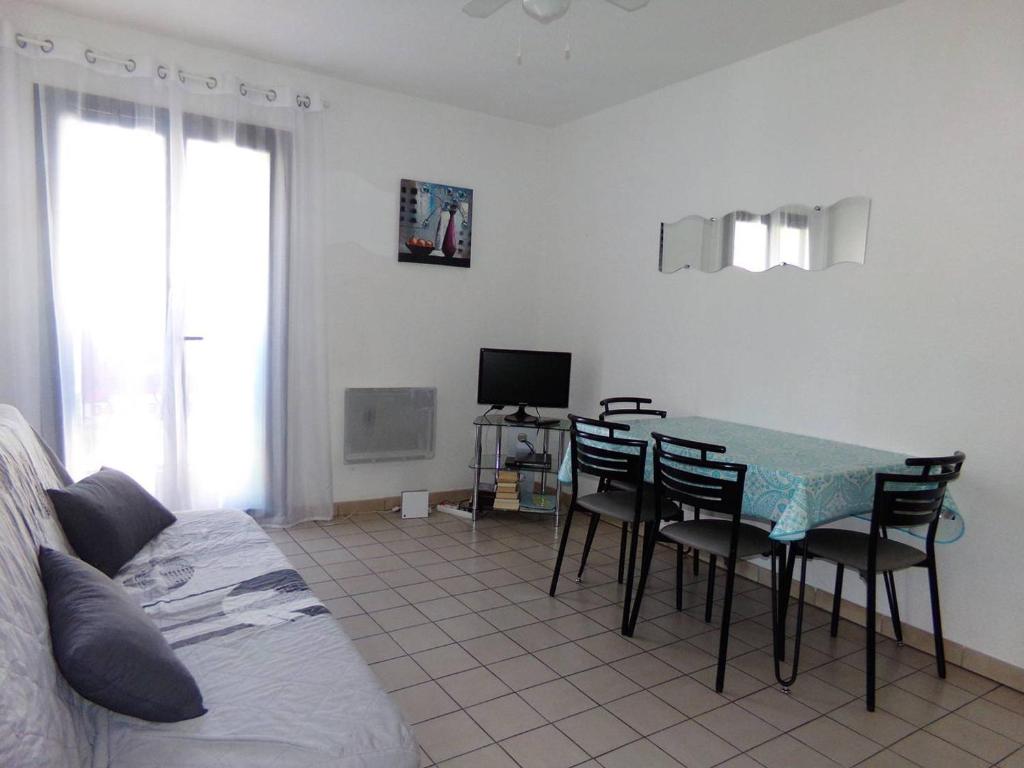 Appartement Appartement Amélie-les-Bains-Palalda, 2 pièces, 2 personnes - FR-1-703-1 10 rue des Thermes 1er étage N°12, 66110 Amélie-les-Bains-Palalda