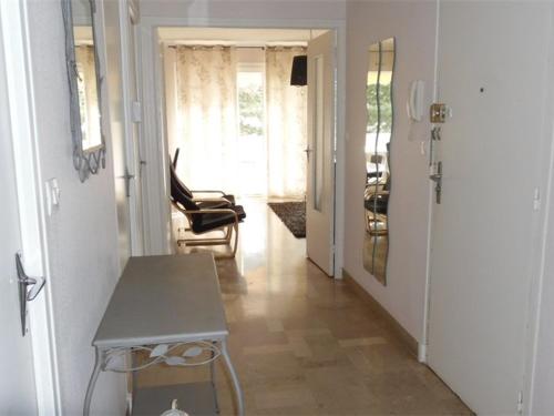 Appartement Appartement Amélie-les-Bains-Palalda, 2 pièces, 2 personnes - FR-1-703-117 32, Boulevard Petite Provence 2e étage Amélie-les-Bains-Palalda