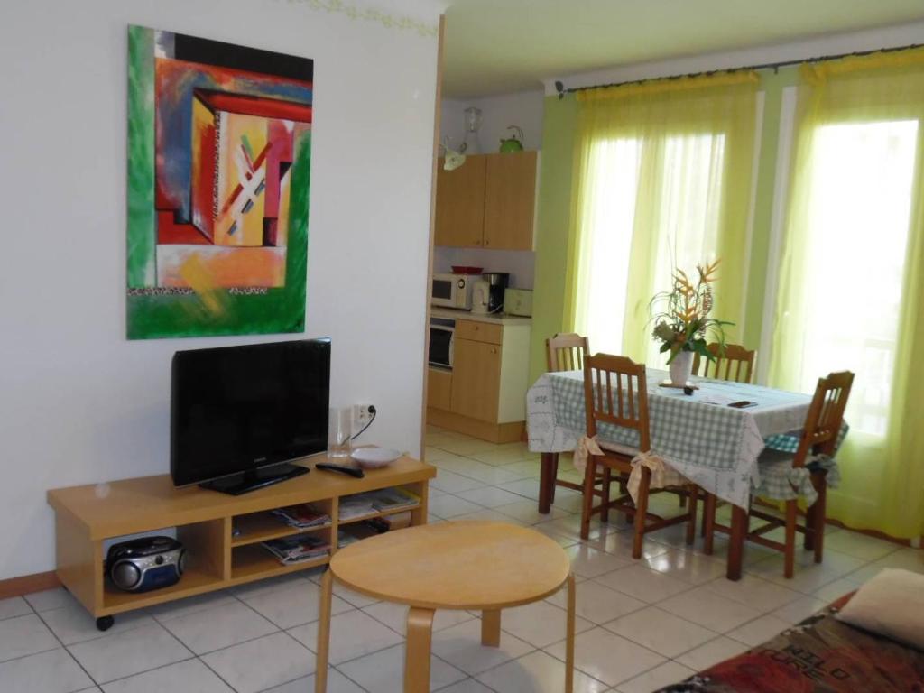 Appartement Appartement Amélie-les-Bains-Palalda, 2 pièces, 2 personnes - FR-1-703-2 Route du Fort Résidence des Thermes-Bat C2 - 4e étage - Apt N°10, 66110 Amélie-les-Bains-Palalda