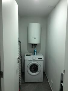 Amora Apartment L