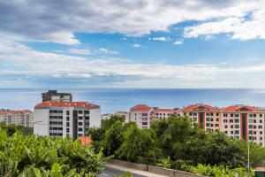 Appartement Amparo Residence I by An Island Apart Caminho do Amparo 42, Edifício Alto do Amparo, 2º C 9000-122 Funchal Madère