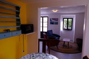 An out of time apartment near the beach in São Bernardino