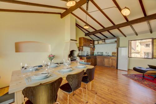 Ancienne Mairie Vieux Village Roquebrune 3 bedroom apartment