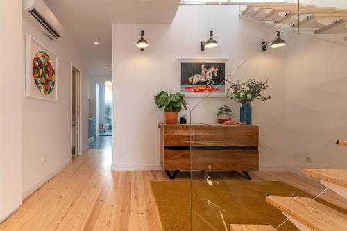 Angelina Vidal Duplex with Terrace
