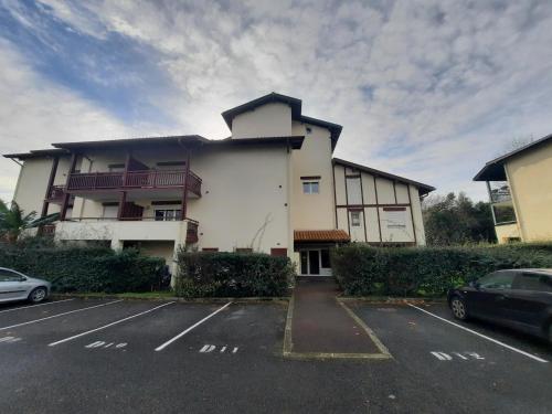 Appartement Appartement Anglet, 3 pièces, 4 personnes - FR-1-239-859 8 Allée des Bois de Florence Anglet