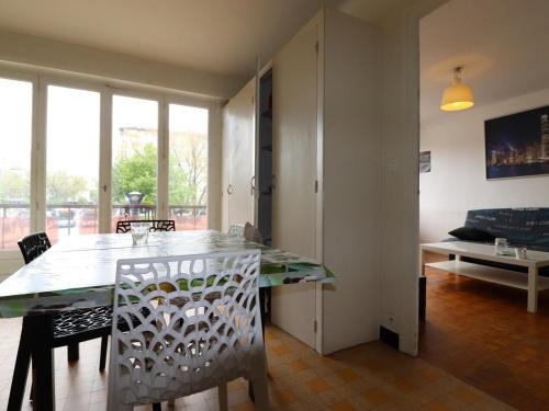 Appartement Appartement Annecy, 3 pièces, 6 personnes - FR-1-432-15 21 Rue De La Gare -  - Annecy Annecy