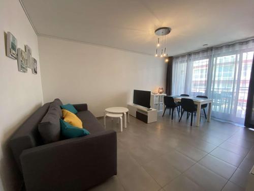 Appartement Appartement Antibes, 2 pièces, 4 personnes - FR-1-252-180 12 rue Sadi Carnot Antibes