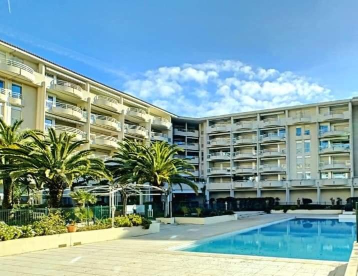 Appartement Appartement Antibes 55 Avenue de Cannes, 06600 Antibes