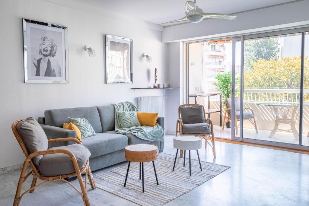 Antibes Street - Bright 1 Bdr Large Balcony d'Anbibes, B, 122, 06400 Cannes