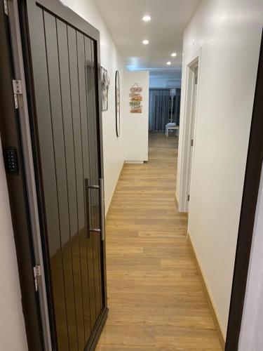 Apart 306