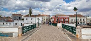 Apartamento Álvaro de Campos 78